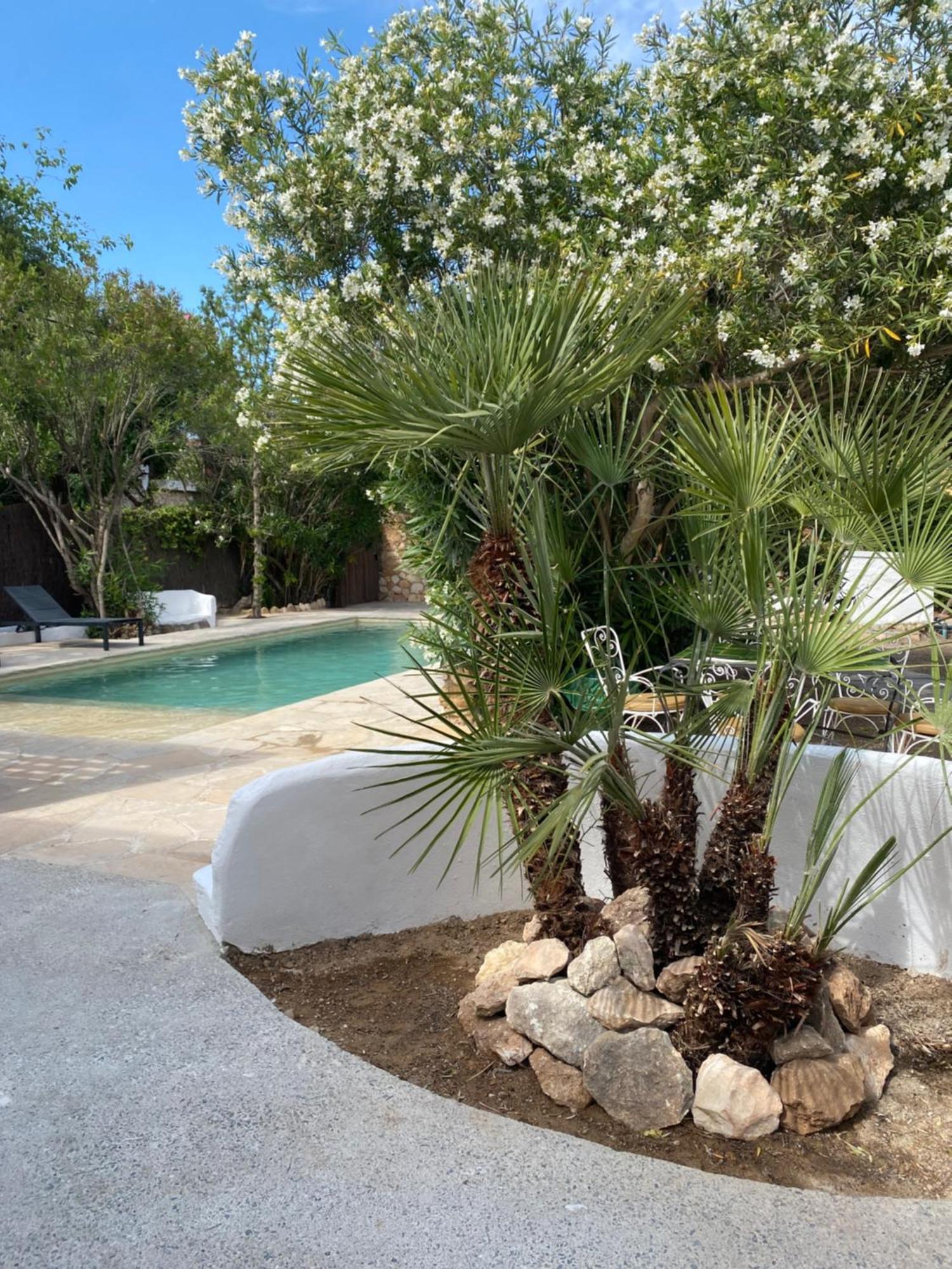 Bond Beach Village Altafulla Exterior photo